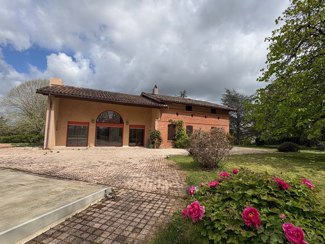 House in Saint Clair-Coteaux, Balma, France 2 - 17568675