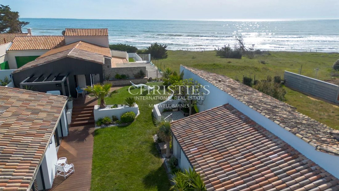 House in France 2 - 17532112