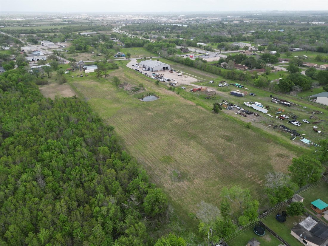 House in Baytown, Texas, United States 4 - 17564044