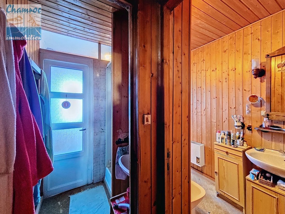 Chalet in La Chapelle-d'Abondance, Auvergne-Rhône-Alpes, France 3 - 17570570