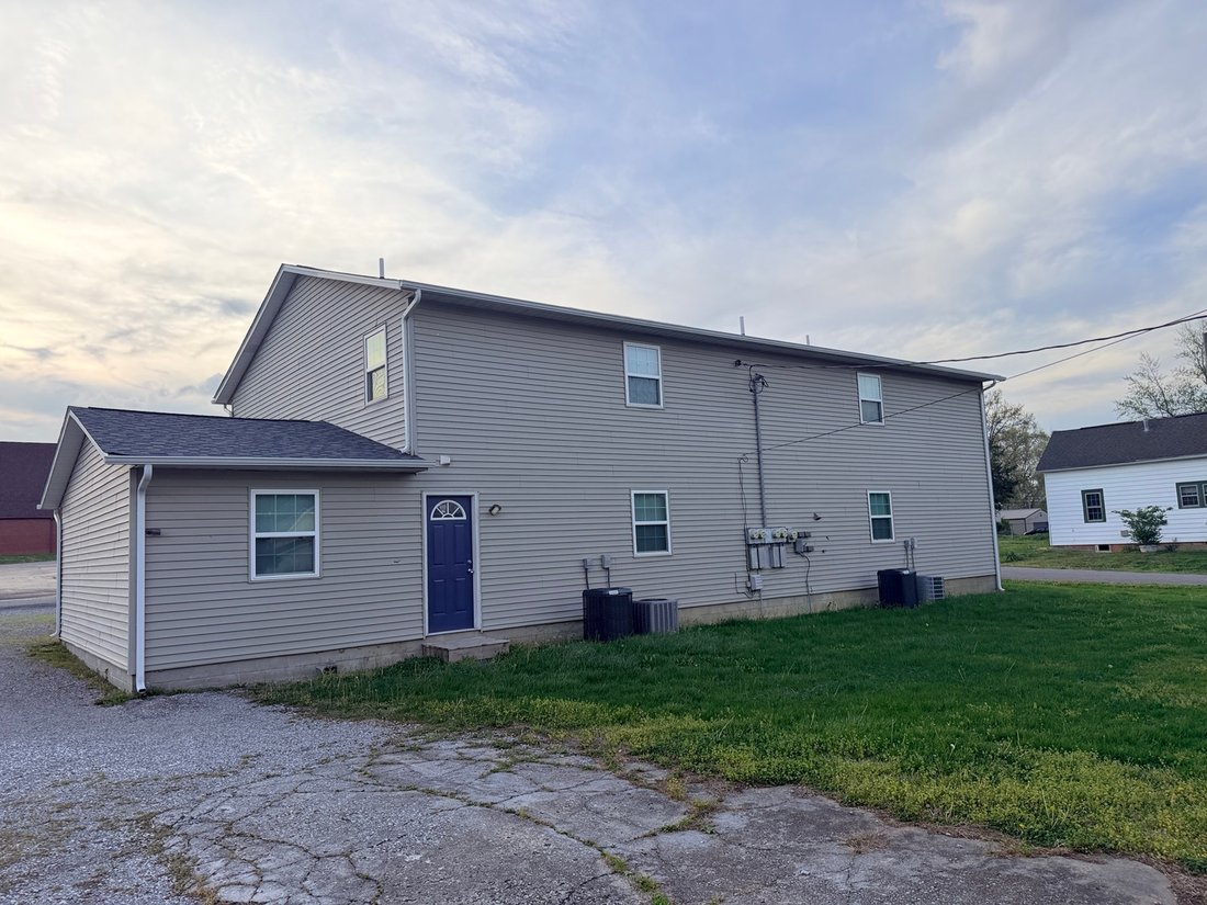 Herrin, Illinois, United States 3 - 17571077