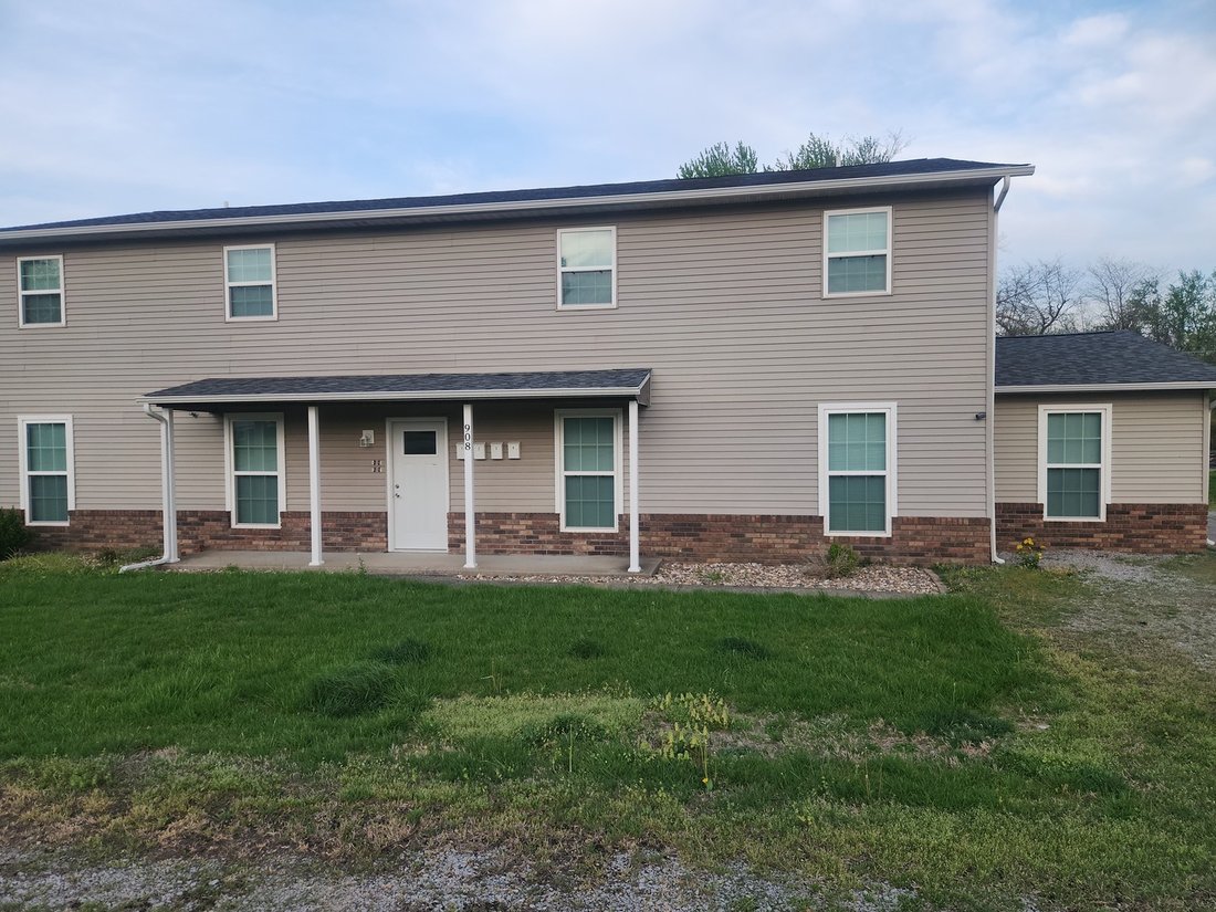 Herrin, Illinois, United States 1 - 17571077