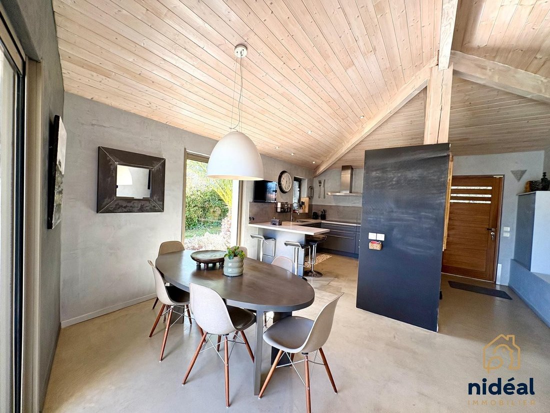 Villa in Junas, Occitania, France 2 - 17570559