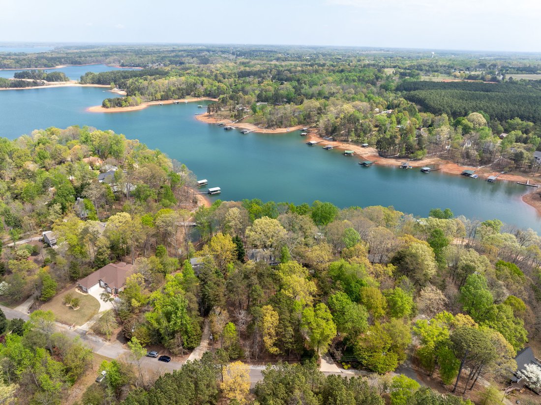 Anderson, South Carolina, United States 4 - 17570757