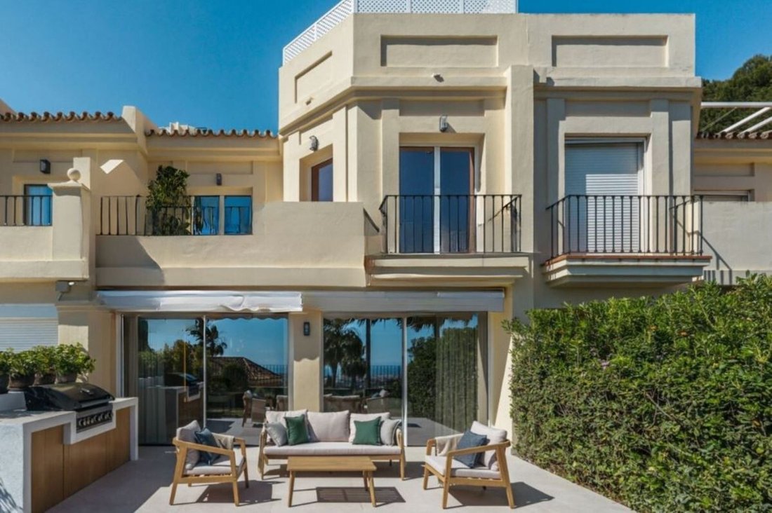 Townhouse in La Quinta, Benahavis, Andalusia 1 - 17571114