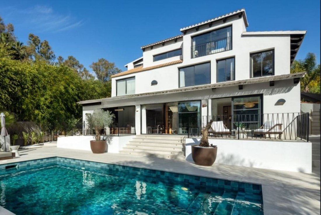 Villa in Puerto Banus, Marbella, Spain 1 - 17571105