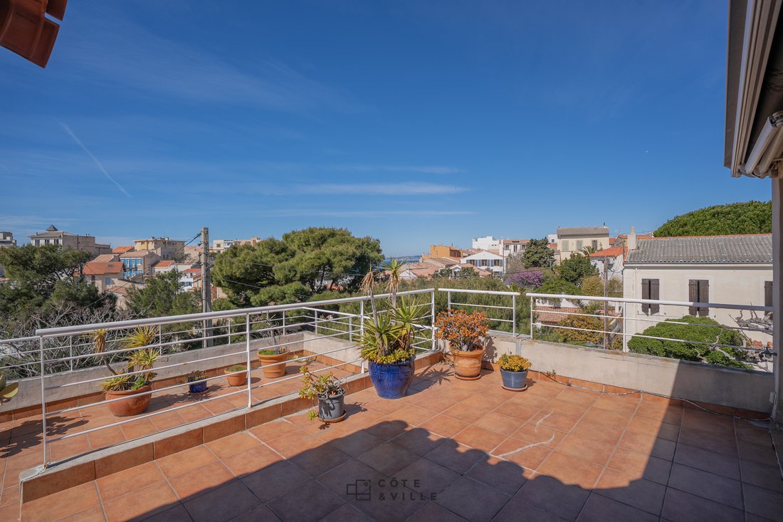 Apartment in Endoume, 7e Arrondissement, Marseille 1 - 17571195