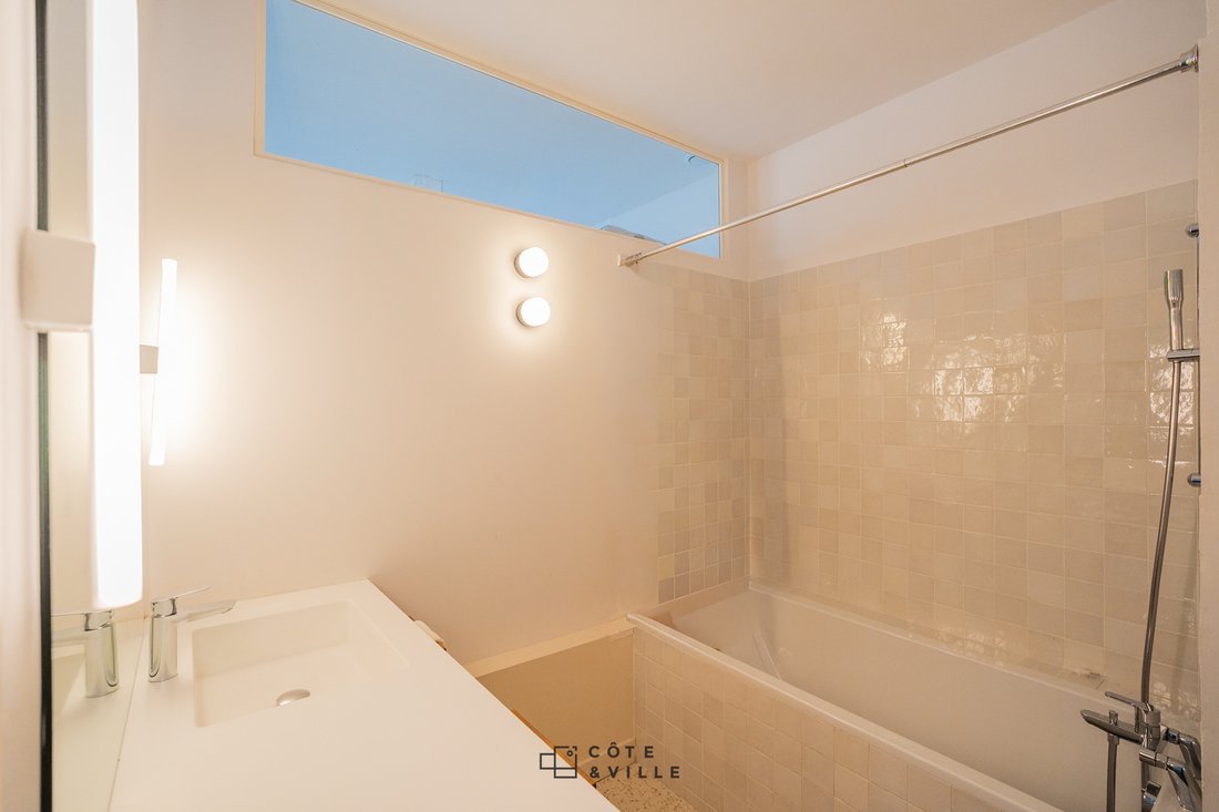 Apartment in La Conception, 5e Arrondissement, Marseille 5 - 17571202