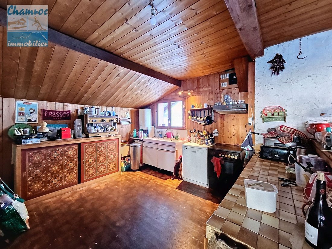 Chalet in La Chapelle-d'Abondance, Auvergne-Rhône-Alpes, France 4 - 17570570