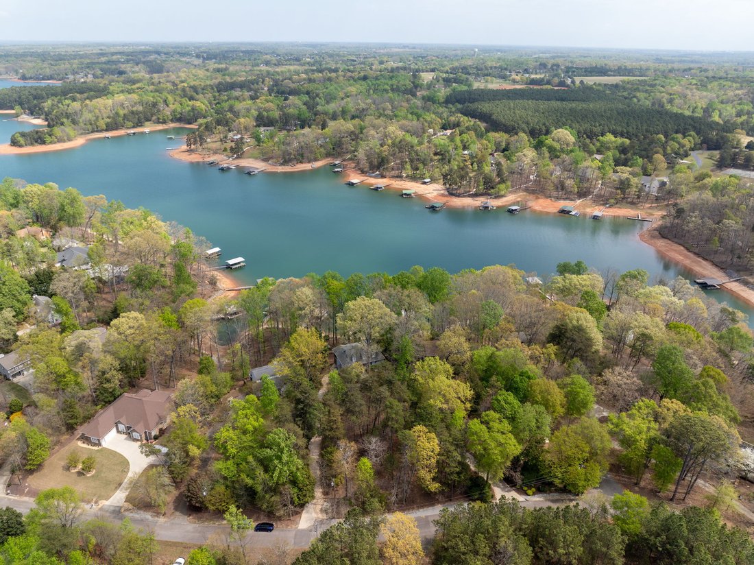 Anderson, South Carolina, United States 3 - 17570757