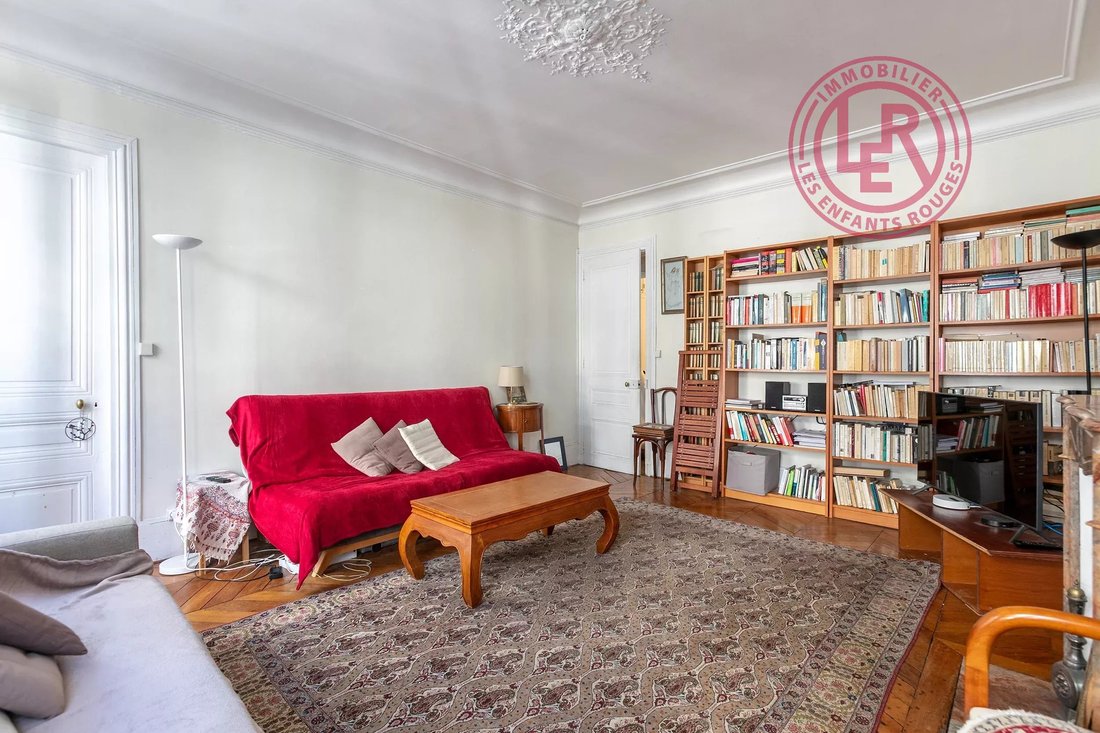 Apartment in Belleville-Saint Maur, Paris 11e Arrondissement, Paris 4 - 17571324