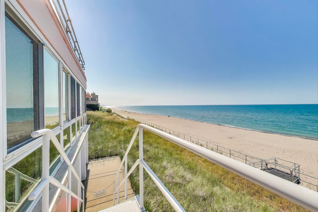 House in Beverly Shores, Indiana, United States 5 - 17571471