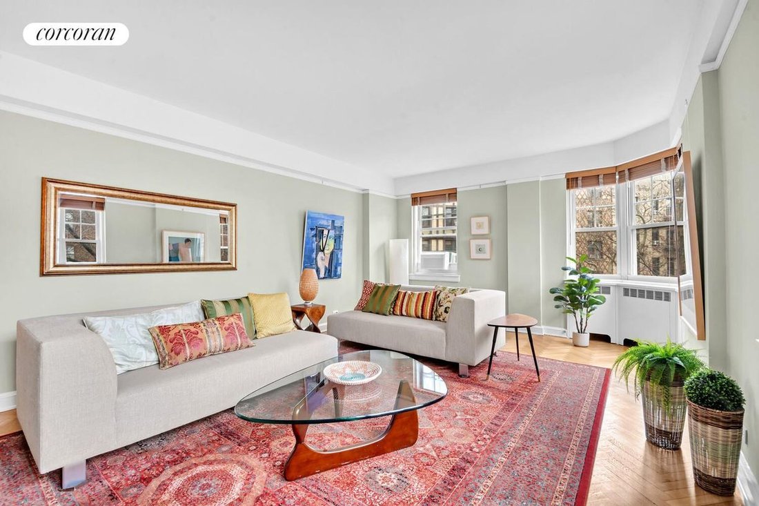 Co Op in New York, New York, United States 2 - 17571851