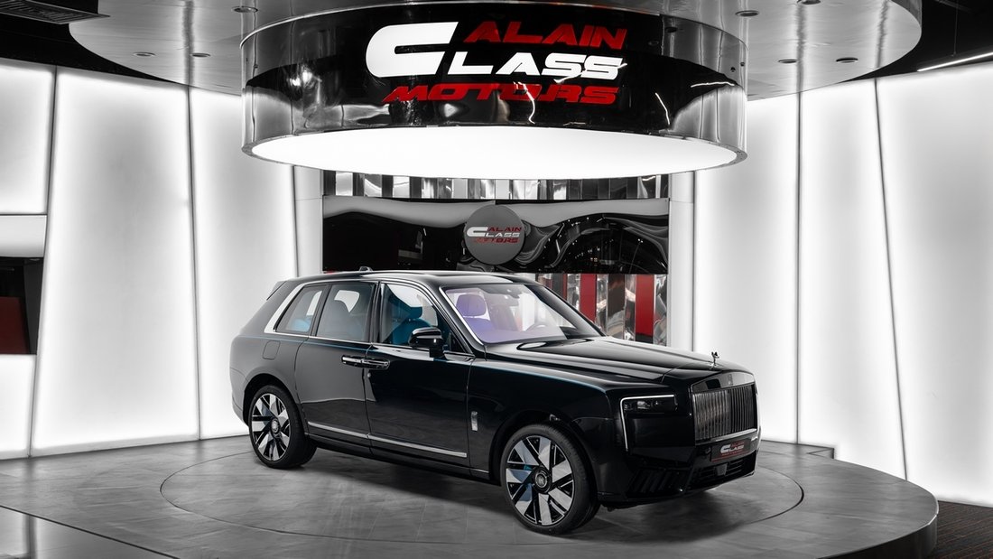 Suv in Dubai, Dubai, United Arab Emirates 1 - 16751276