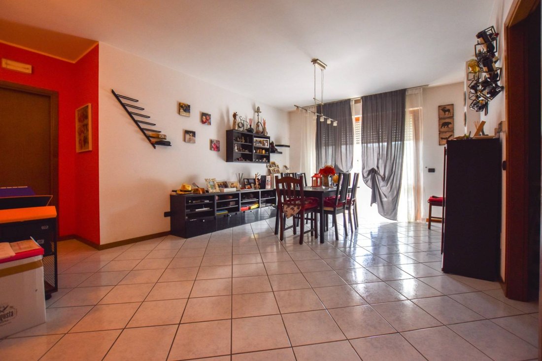 Apartment in Comunanza, Marche, Italy 5 - 17571988