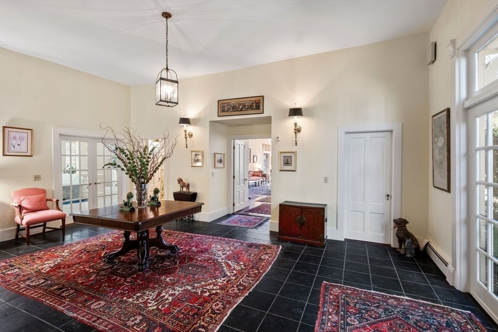 House in Beverly, Massachusetts, United States 4 - 17348381