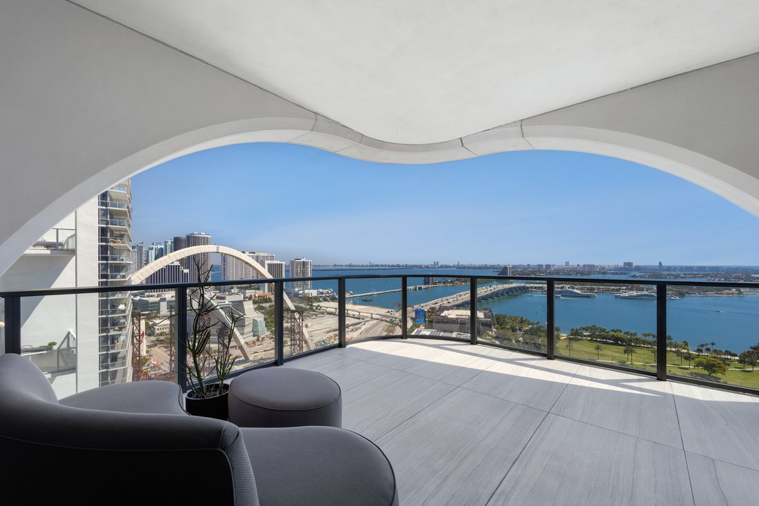 Condo in Miami, Florida, United States 2 - 17572071