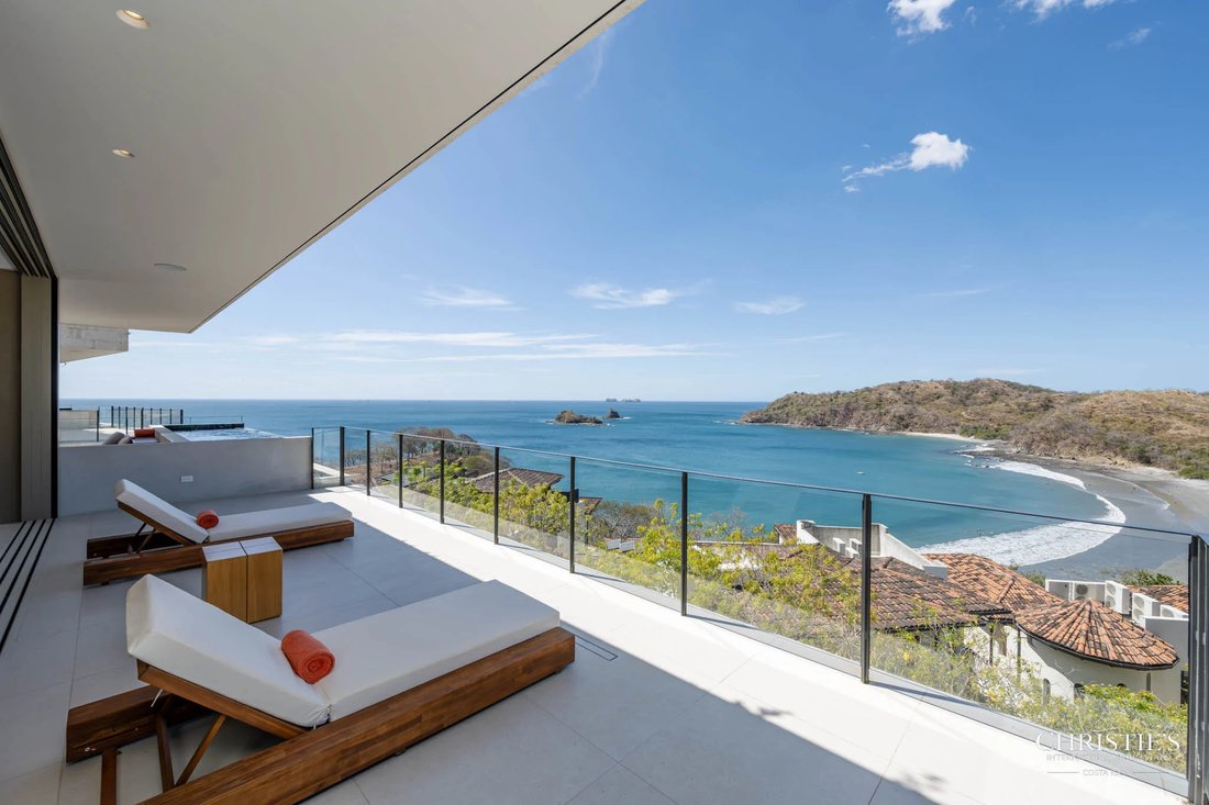 Villa in Las Catalinas, Guanacaste Province, Costa Rica 1 - 15083972