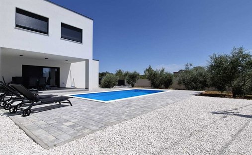 Villa in Opcina Galovac, Zadar County, Croatia 1