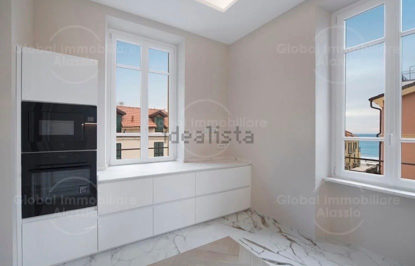 Apartment in Central Hill, Alassio, Liguria 4 - 17572605
