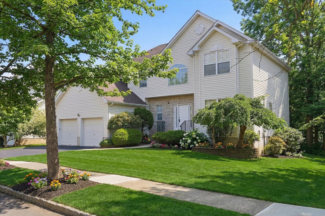 House in Old Bridge Township, New Jersey, United States 4 - 17572206