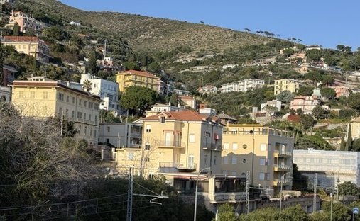 Apartment in Central Hill, Alassio, Liguria 1