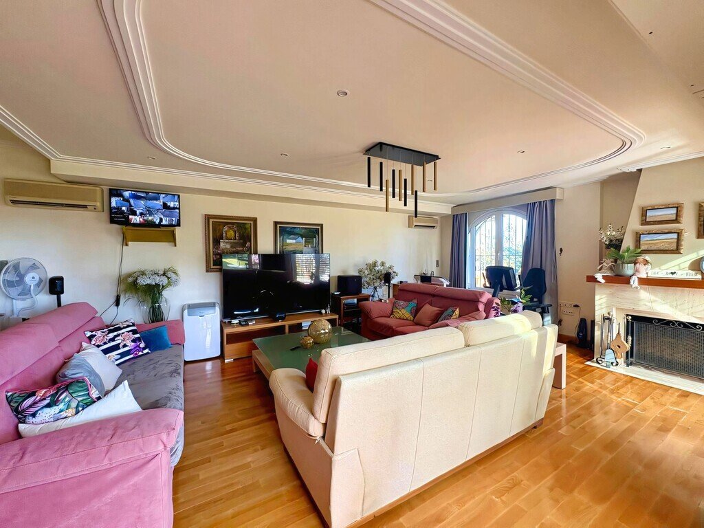 Villa in Fuengirola, Andalusia, Spain 4 - 17575104