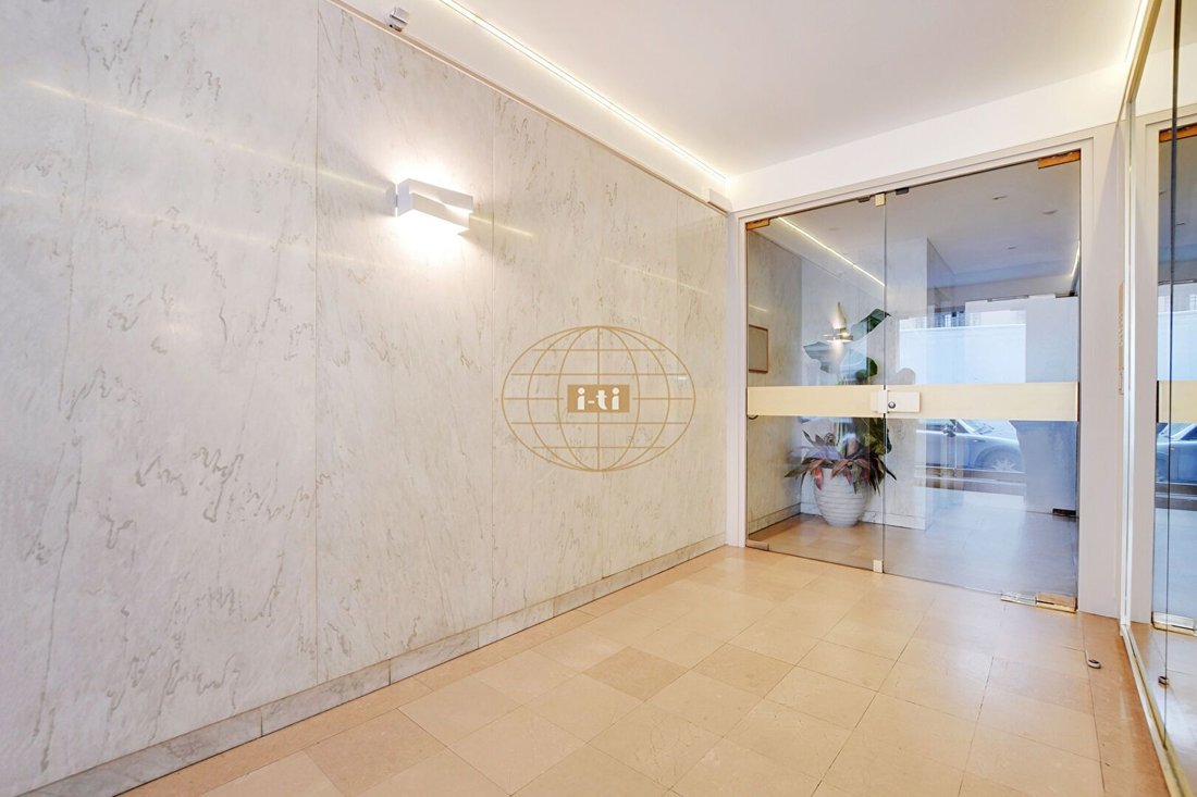 Apartment in Pereire-Malesherbes, Paris 17e Arrondissement, Paris 2 - 16491892