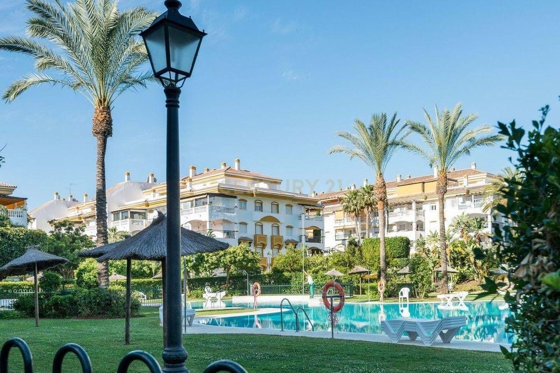 Apartment in Nueva Andalucia, Marbella, Spain 1 - 17575028