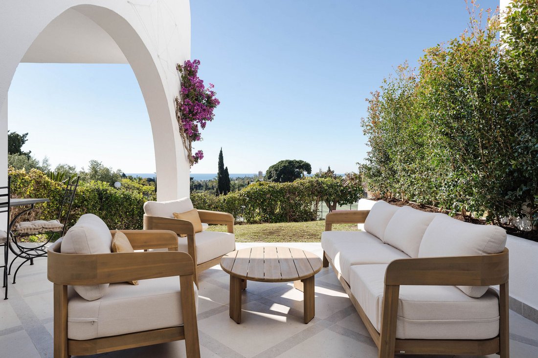 Townhouse in Nueva Andalucia, Marbella, Spain 2 - 16326843