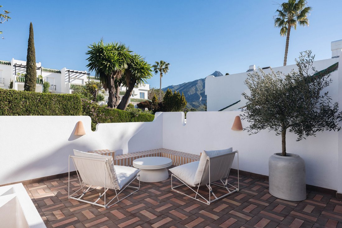 Townhouse in Nueva Andalucia, Marbella, Spain 4 - 16326843