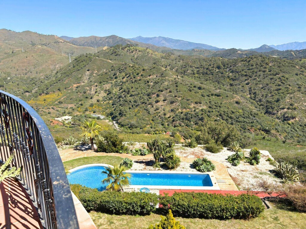 Villa in Estepona, Andalusia, Spain 1 - 17575101