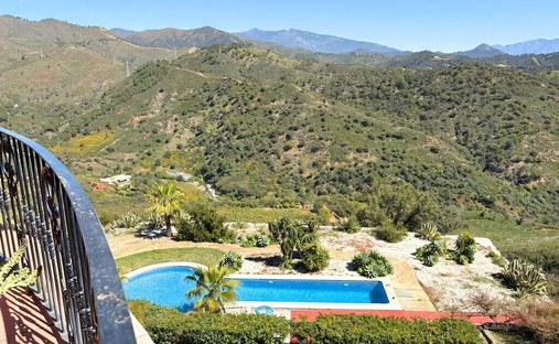 Villa à Estepona, Andalousie, Espagne 1