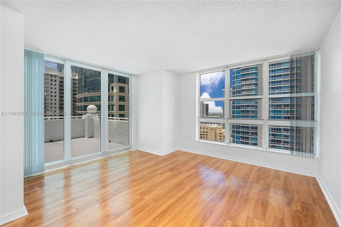 Condo in Miami, Florida, United States 5 - 17575063