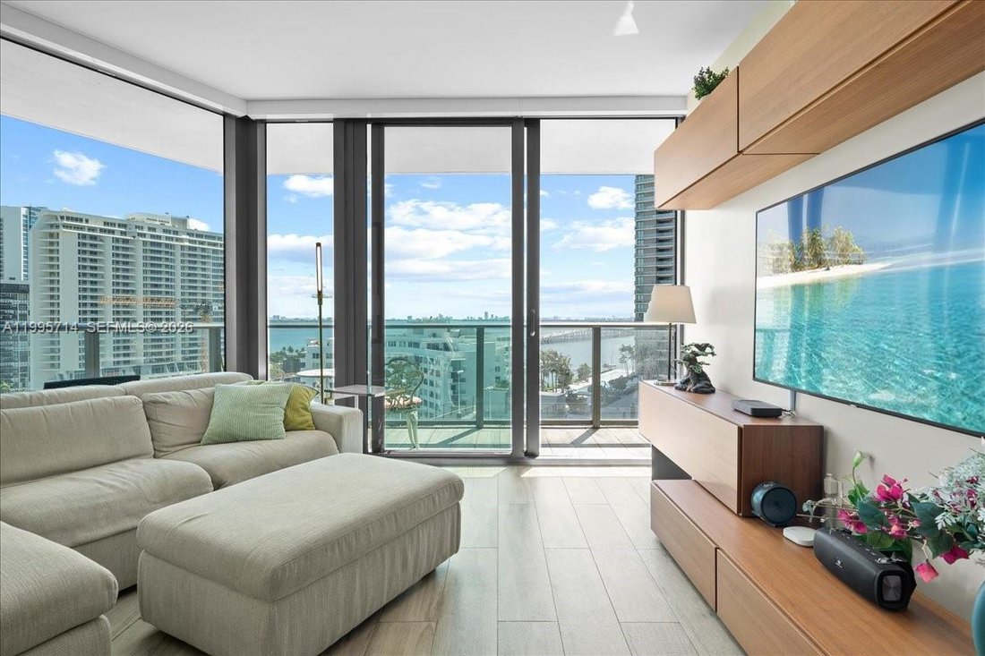 Condo in Miami, Florida, United States 3 - 17574466