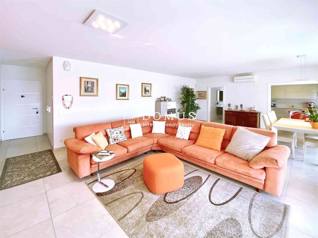 Apartment in Stabio, Ticino, Switzerland 3 - 17574214