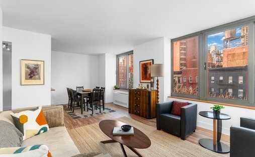 House in New York, New York, United States 1