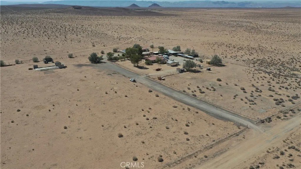 House in North Edwards, California, United States 3 - 16524815