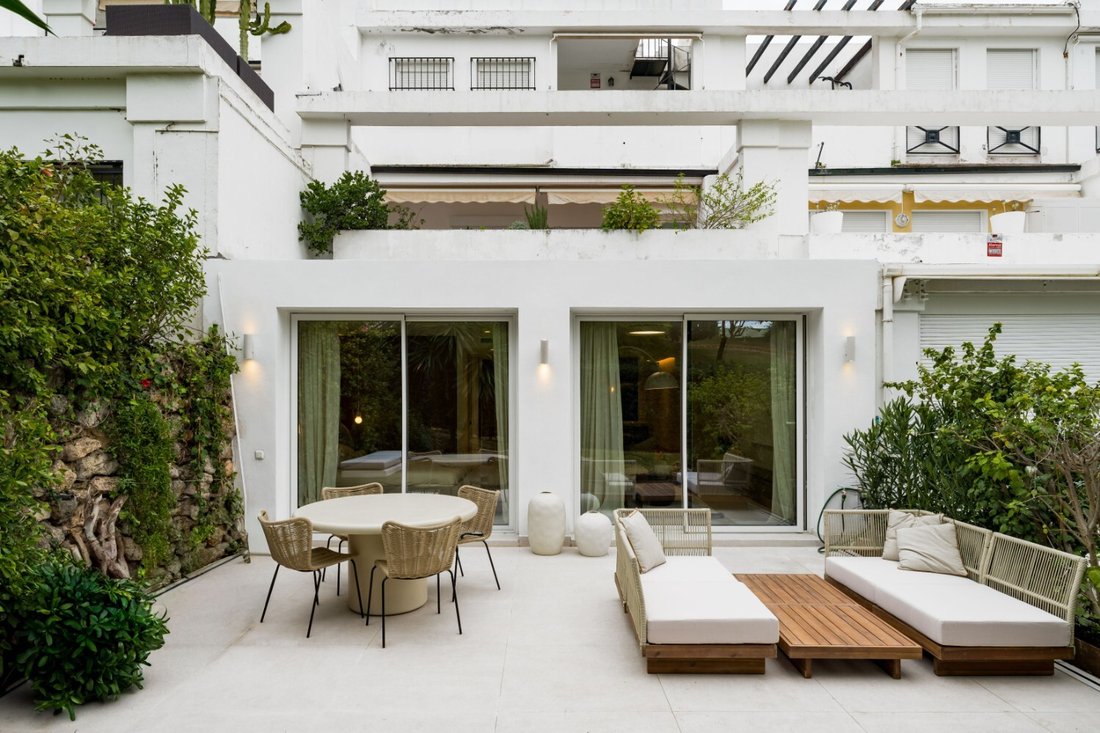 Apartment in La Quinta, Benahavis, Andalusia 4 - 17573423