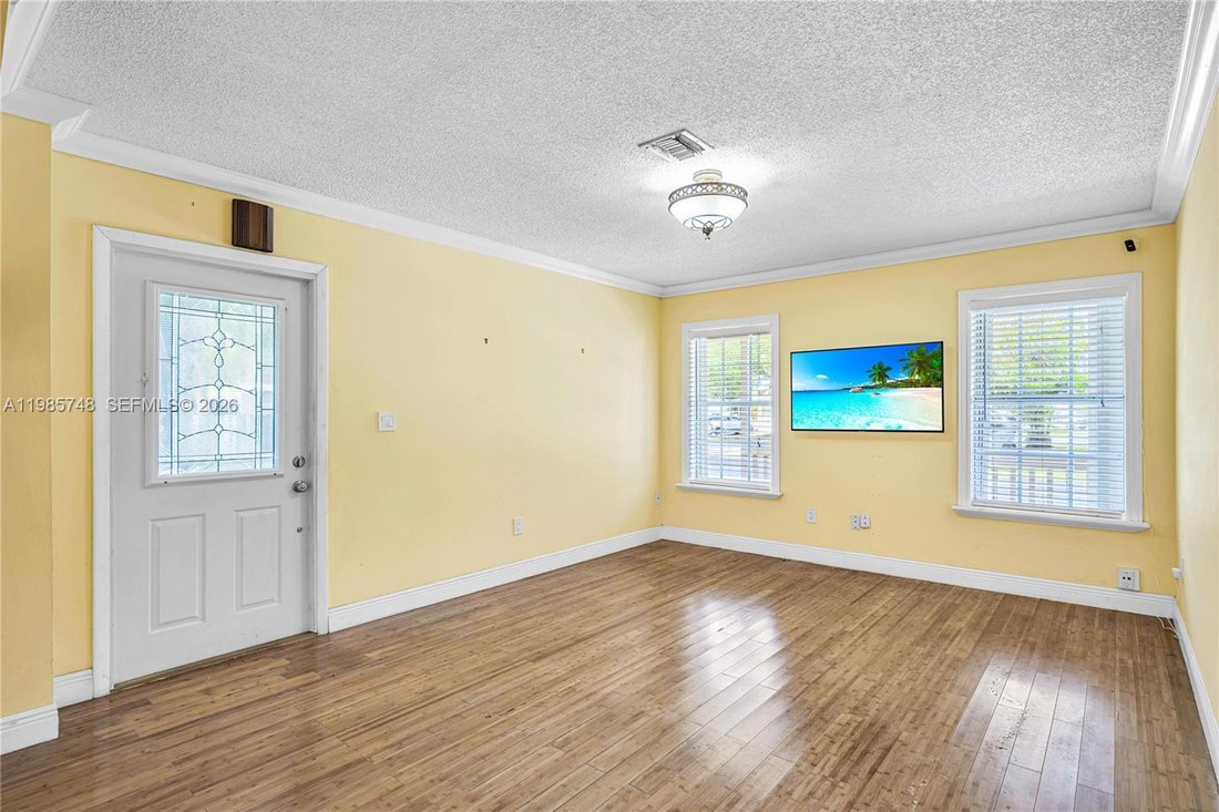 House in West Miami, Florida, United States 1 - 17574453