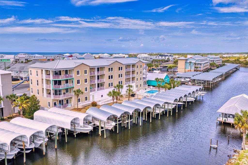 Condo in Port St. Joe, Florida, United States 5 - 17495685