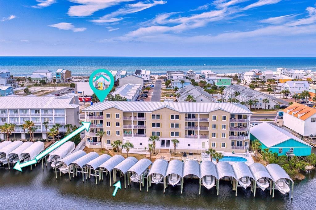 Condo in Port St. Joe, Florida, United States 1 - 17495685