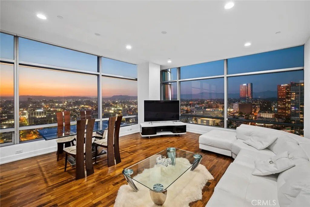 Condo in Los Angeles, California, United States 5 - 17572403