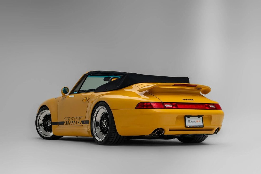 Cabriolet in Miami, FL, United States 4 - 17575427