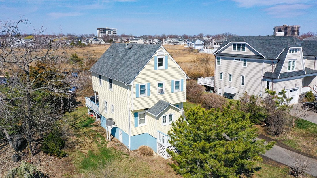 House in Monmouth Beach, New Jersey, United States 2 - 17572209