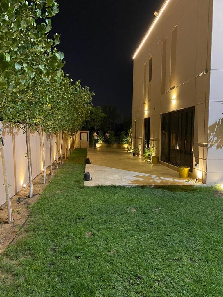 Villa in Sharjah, Sharjah Emirate, United Arab Emirates 2 - 17572957