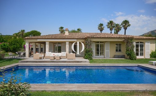 Villa in Grimaud, Provence-Alpes-Côte d'Azur, France 1