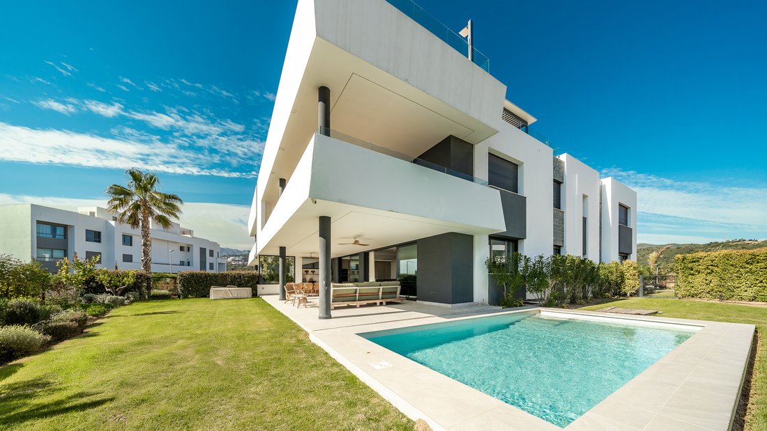 Apartment in Marbella, Andalusia, Spain 2 - 17574298