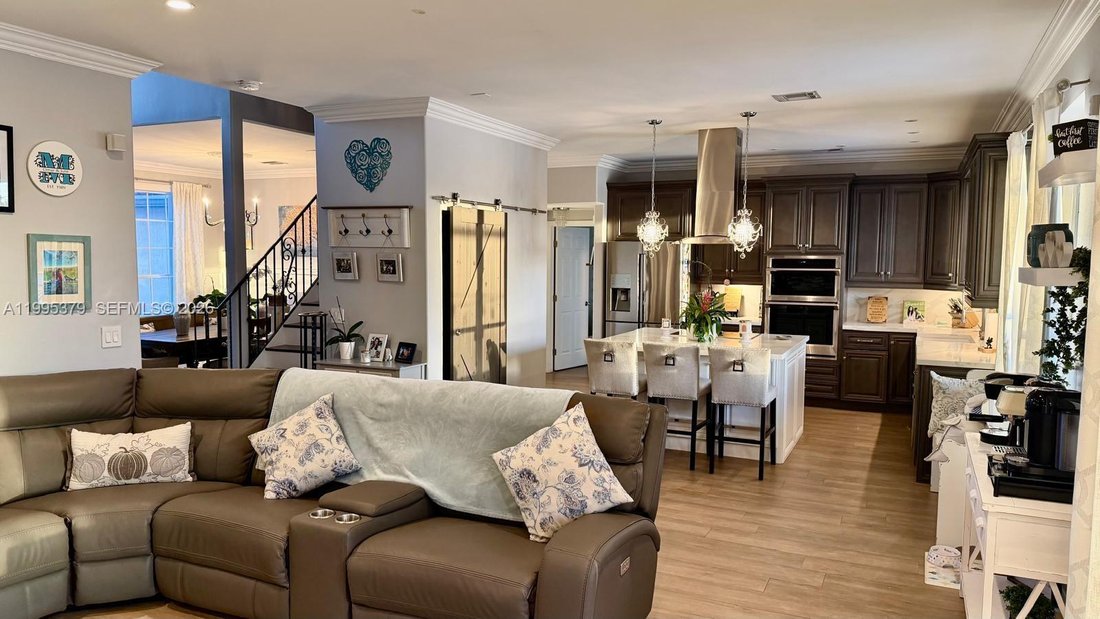House in Miramar, Florida, United States 5 - 17572482