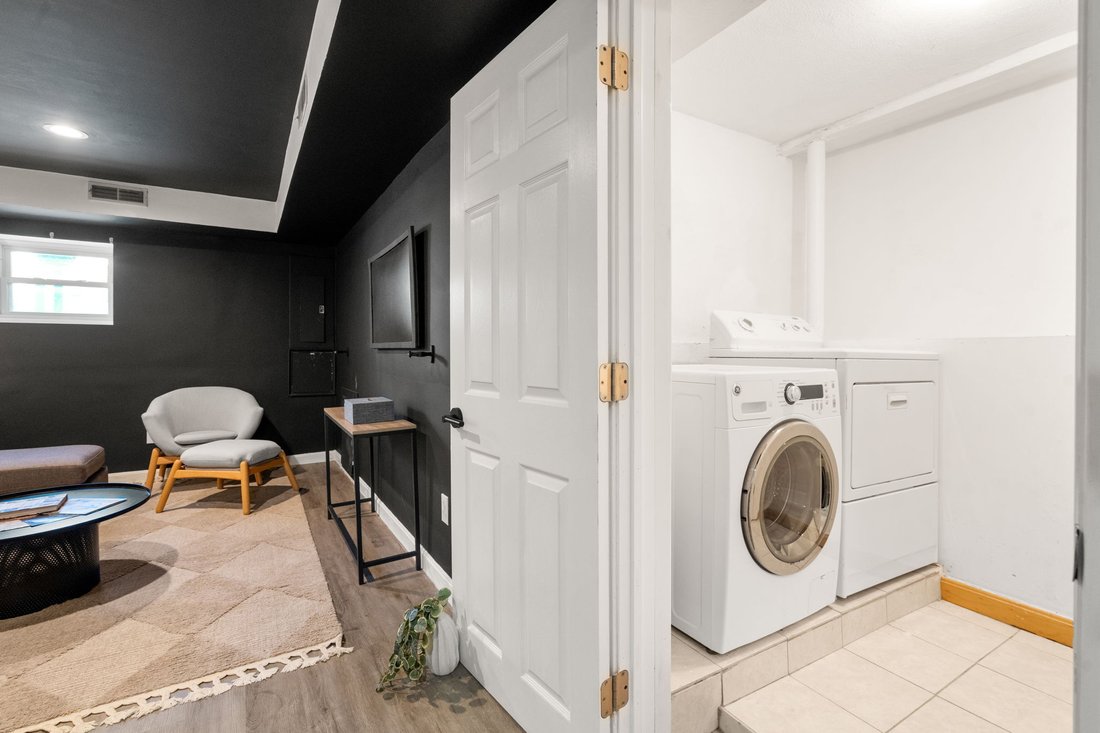 Condo in Cambridge, Massachusetts, United States 3 - 17572163